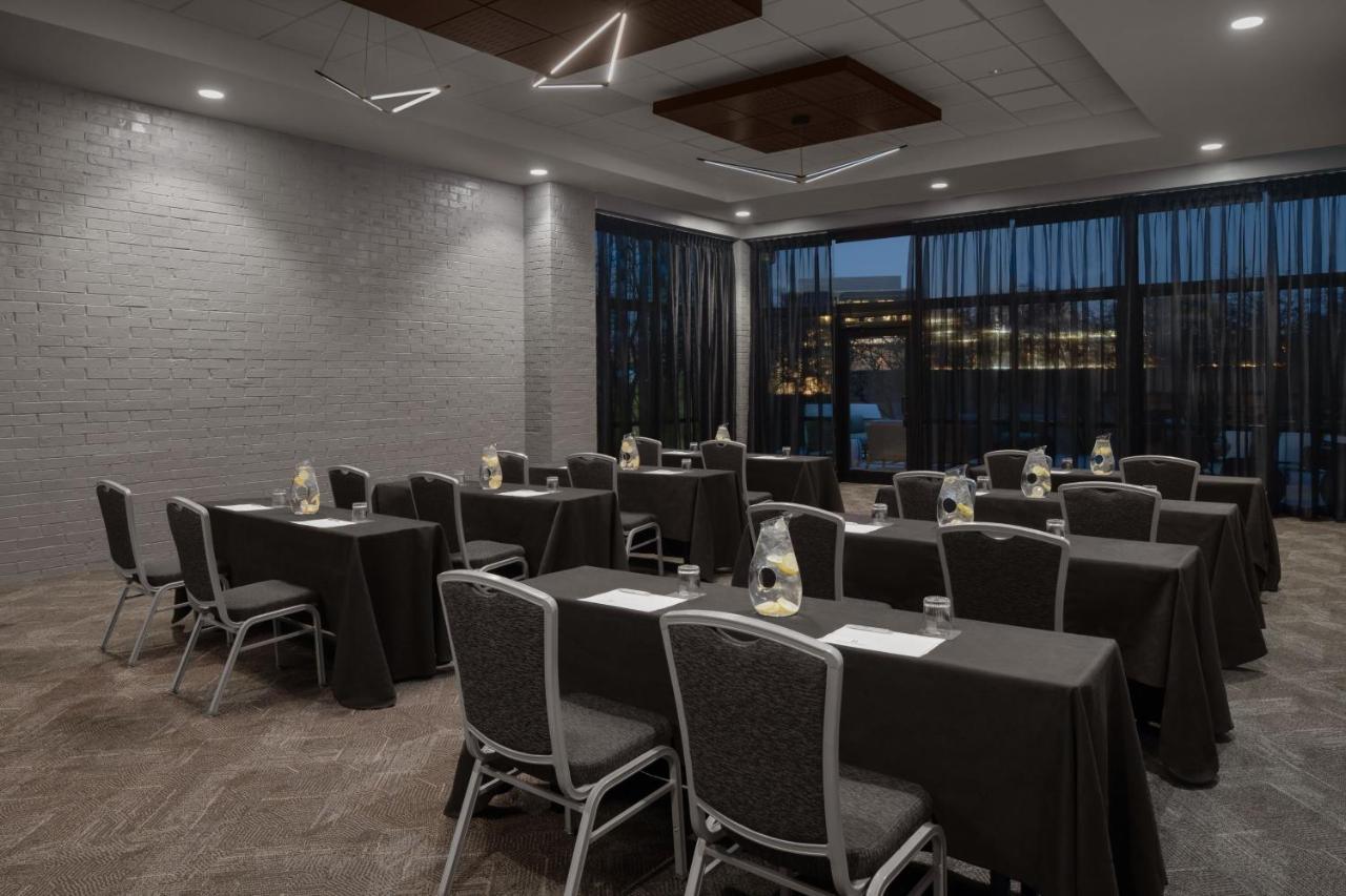 Renaissance Chicago North Shore Hotel Northbrook Ngoại thất bức ảnh